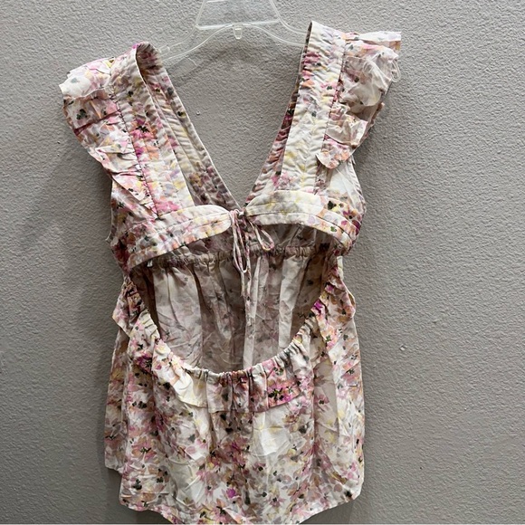 Munthe Womens Size S Pink Blouse Top Floral Ruffle Sleeve Open Back Spring - Picture 4 of 7